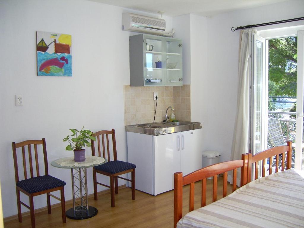 Apartments Villa More Makarska Zimmer foto